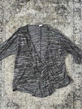 LuLaRoe Black & White Marled Open-Front Cardigan